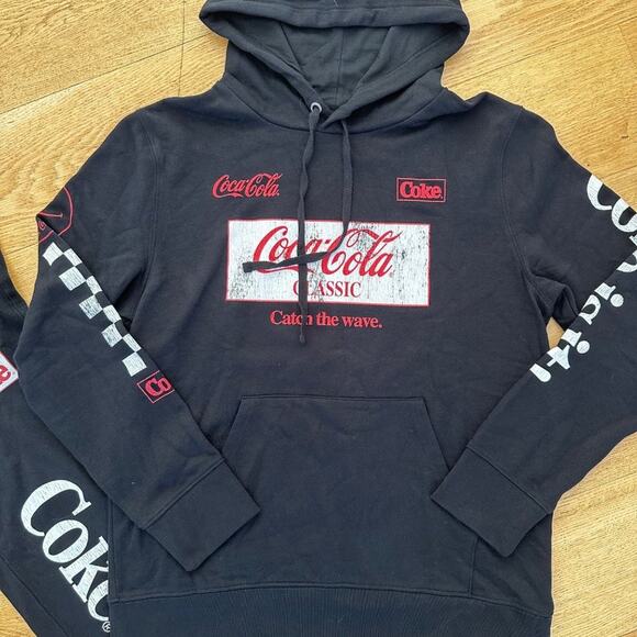 Aeropostale Coca Cola Classic Pullover Hoodie & Joggers Set - Picture 2 of 8